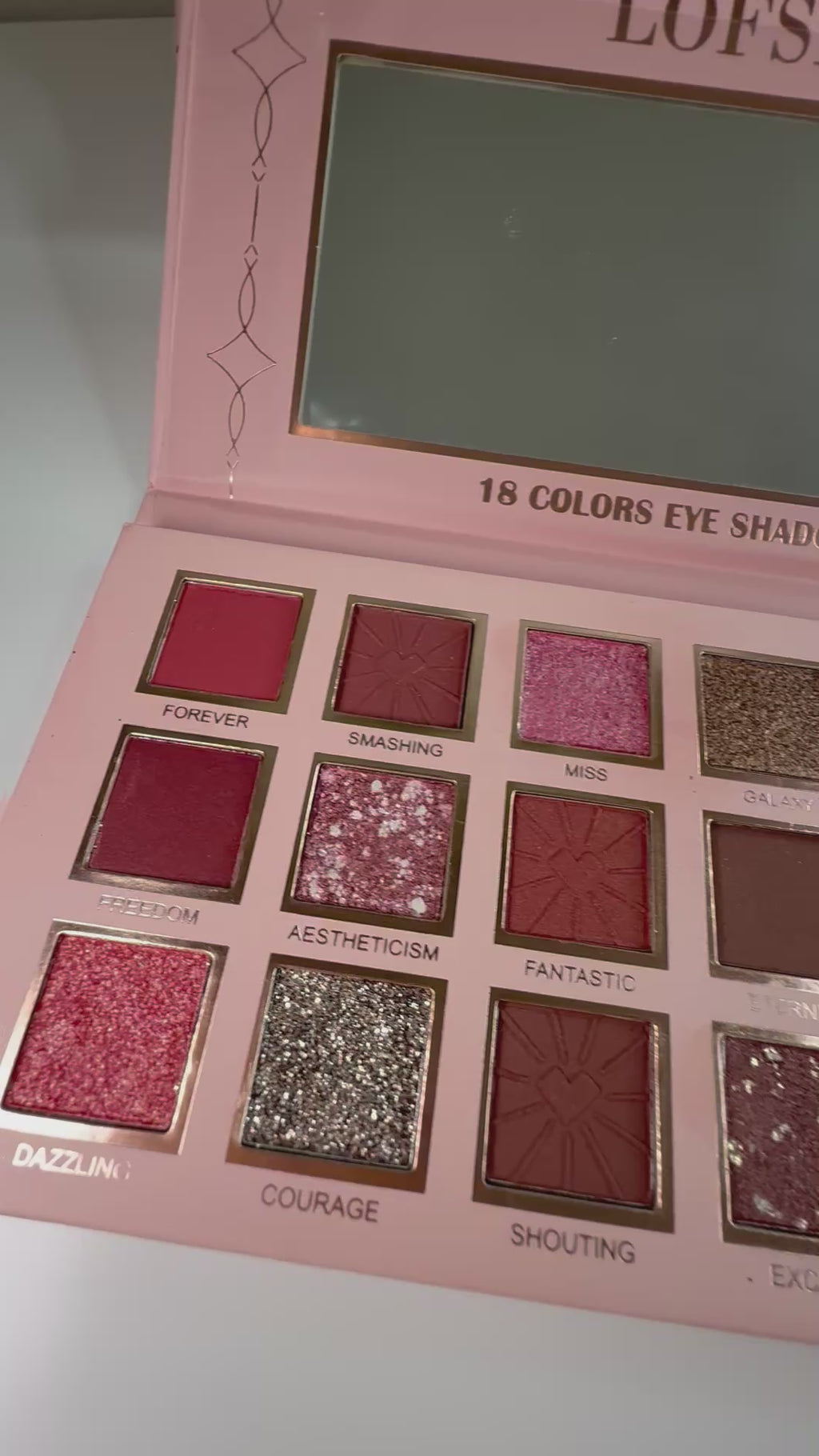 LOFSHE 18 COLORS EYESHADOW PALETTE